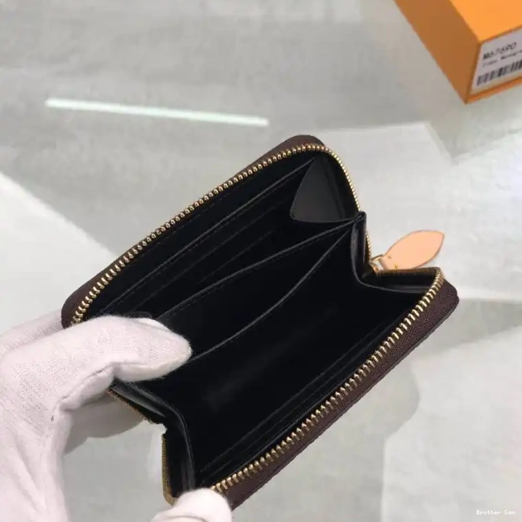 Brother Sam Yupoo LV Bags 19B5790042 0509